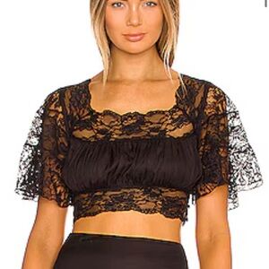 Tularosa Top & Skirt set Sold Out